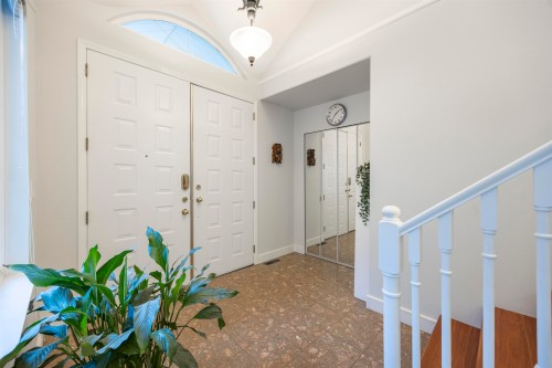 1590 Plateau Crescent, Coquitlam, BC 