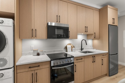 4880 Garry Street, Richmond, BC 