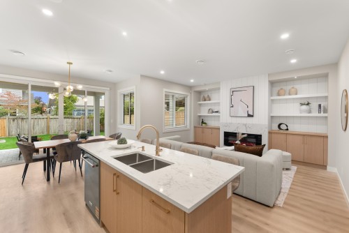 4880 Garry Street, Richmond, BC 