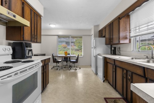 1507 Elinor Crescent, Port Coquitlam, BC 