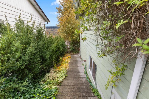 1507 Elinor Crescent, Port Coquitlam, BC 