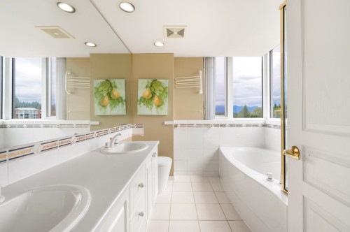 1204-5775 Hampton Place, Vancouver, BC 