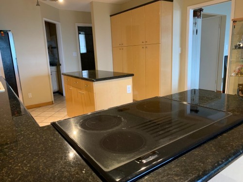 4582 Woodgreen Court, West Vancouver, BC 