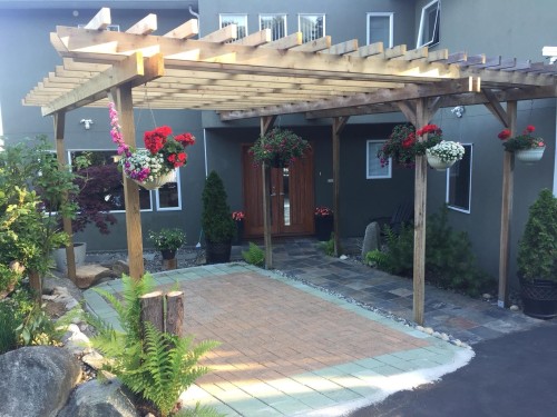 4582 Woodgreen Court, West Vancouver, BC 