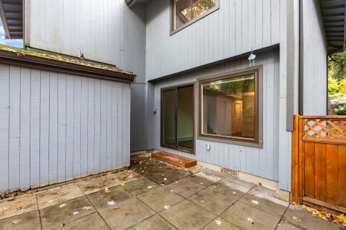 860 Blackstock Road, Port Moody, BC 