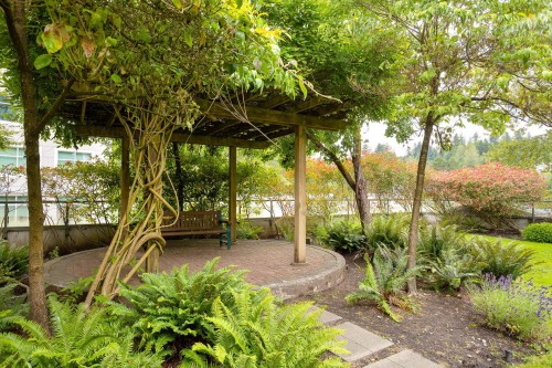 404-225 Newport Drive, Port Moody, BC 