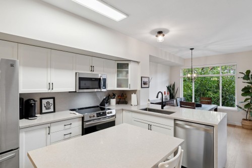 139-2000 Panorama Drive, Port Moody, BC 