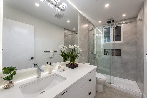 531 Greenway Avenue, North Vancouver, BC 