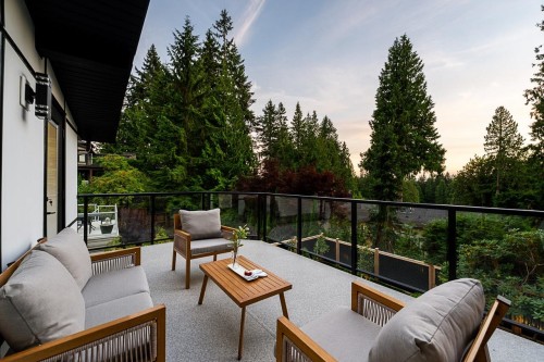 531 Greenway Avenue, North Vancouver, BC 