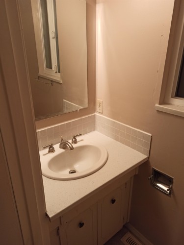 Upper-2161 Prairie Street, Port Coquitlam, BC 