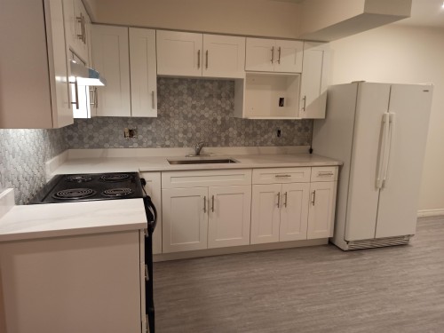 Upper-2161 Prairie Street, Port Coquitlam, BC 