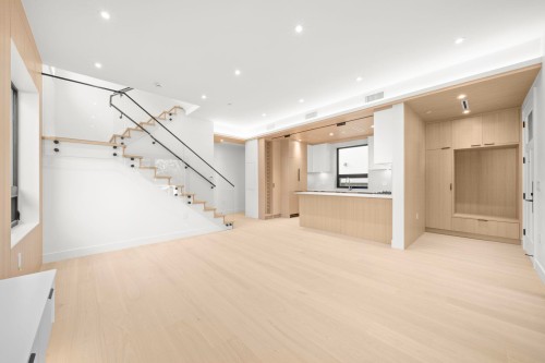 3904 23Rd Avenue W, Vancouver, BC 