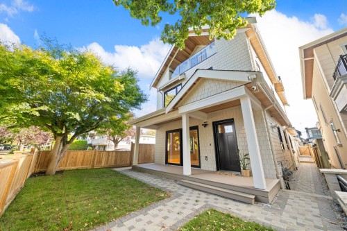 3904 23Rd Avenue W, Vancouver, BC 