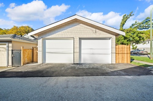 3904 23Rd Avenue W, Vancouver, BC 