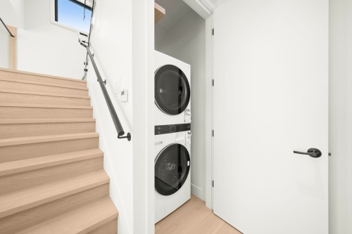 3904 23Rd Avenue W, Vancouver, BC 