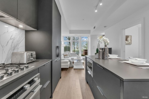 118-2070 Curling Road, North Vancouver, BC 