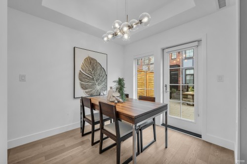 118-2070 Curling Road, North Vancouver, BC 