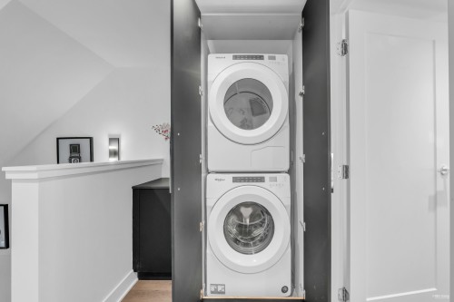 118-2070 Curling Road, North Vancouver, BC 