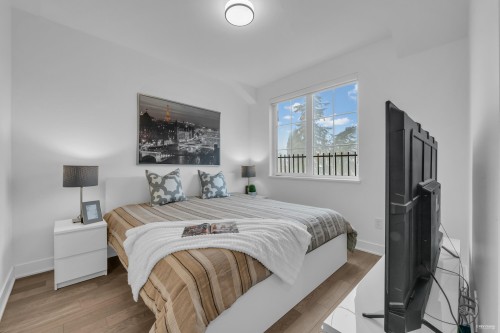 118-2070 Curling Road, North Vancouver, BC 