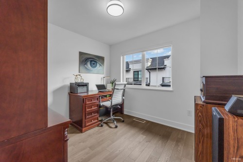 118-2070 Curling Road, North Vancouver, BC 