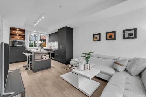 118-2070 Curling Road, North Vancouver, BC 