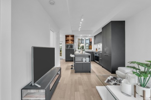 118-2070 Curling Road, North Vancouver, BC 