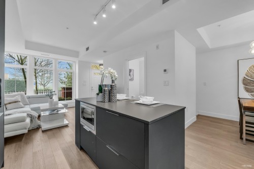 118-2070 Curling Road, North Vancouver, BC 