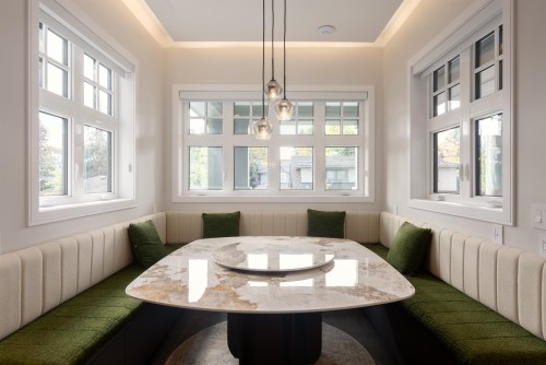 3792 34Th Avenue W, Vancouver, BC 