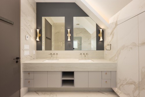 3792 34Th Avenue W, Vancouver, BC 