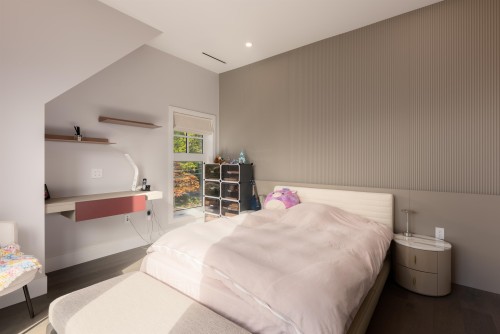 3792 34Th Avenue W, Vancouver, BC 