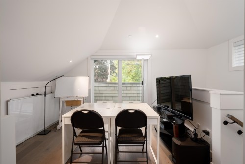 3792 34Th Avenue W, Vancouver, BC 