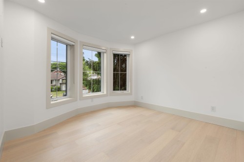 1-365 33Rd Avenue E, Vancouver, BC 