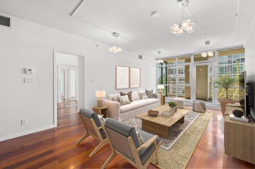 307-100 Esplanade Avenue E North Vancouver, BC V7L 4V1