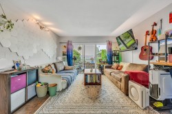 207-2025 2nd Avenue W Vancouver, BC V6J 1J6