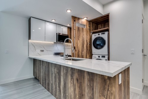 201-1168 Pendrell Street, Vancouver, BC 