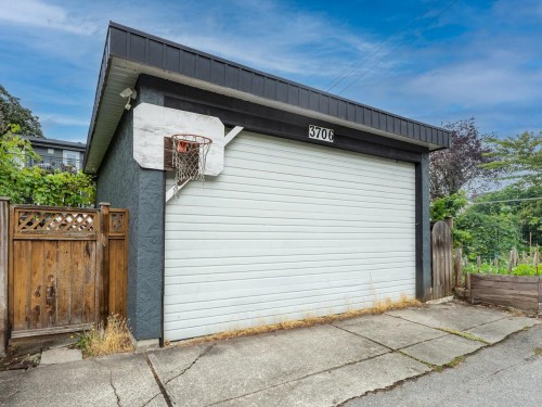3706 King Edward Avenue W, Vancouver, BC 