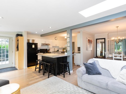 3706 King Edward Avenue W, Vancouver, BC 