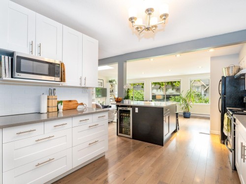 3706 King Edward Avenue W, Vancouver, BC 