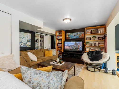 3706 King Edward Avenue W, Vancouver, BC 