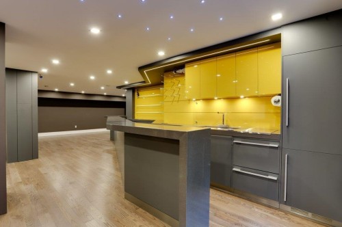 4577 Capilano Road, North Vancouver, BC 