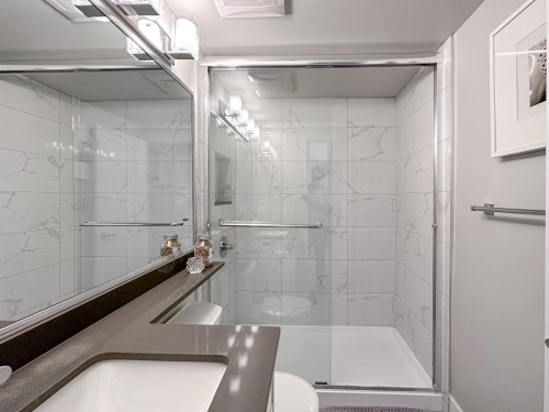 1923 Parker Street, Vancouver, BC 