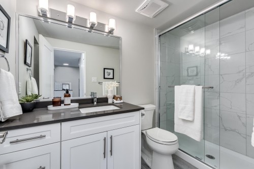 1923 Parker Street, Vancouver, BC 