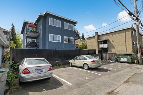 1923 Parker Street, Vancouver, BC 