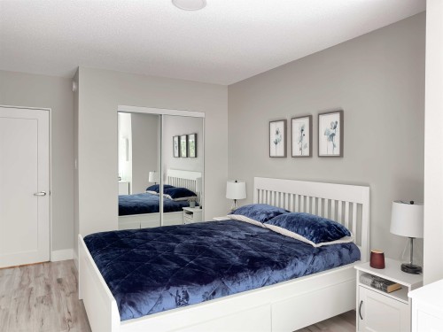 1923 Parker Street, Vancouver, BC 