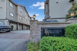 8-3139 Smith Avenue  Burnaby, BC V5G 2S8