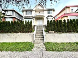 1-1921 Harrison Drive  Vancouver, BC V5P 2P4