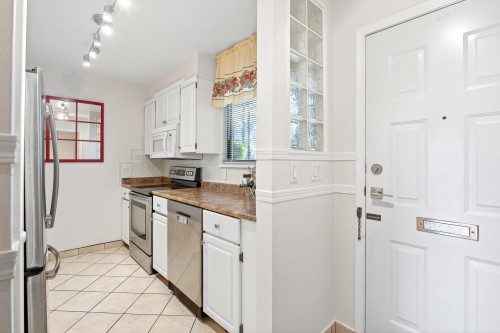 942 Blackstock Road, Port Moody, BC 