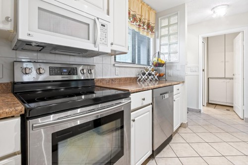 942 Blackstock Road, Port Moody, BC 