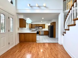 2-1921 Harrison Drive  Vancouver, BC V5P 2P4