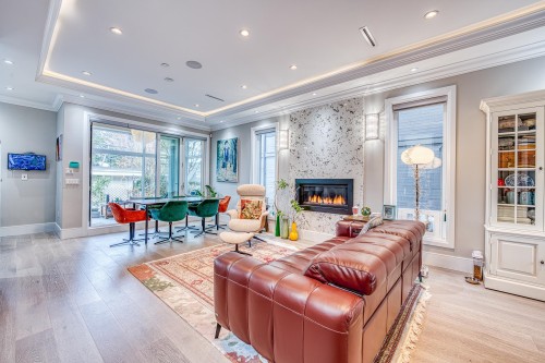 3537 18Th Avenue W, Vancouver, BC 